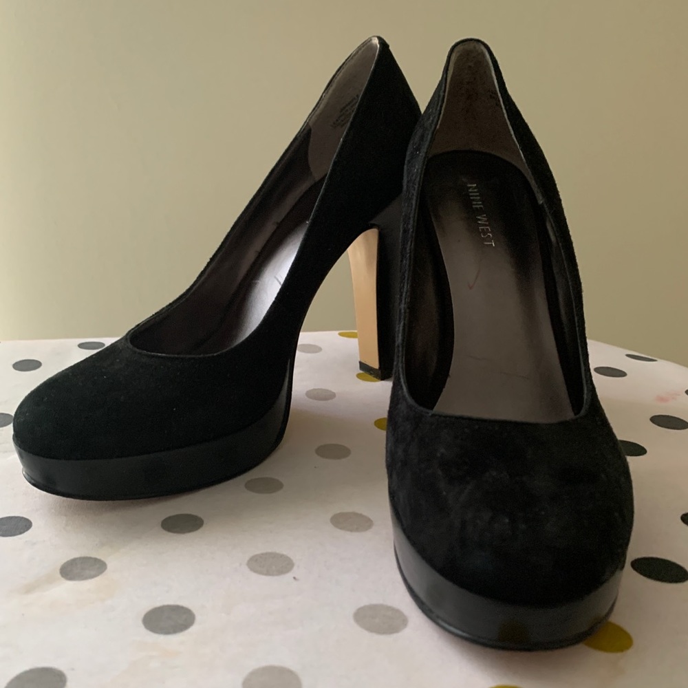 Nine West Heels - Picture 2 of 7